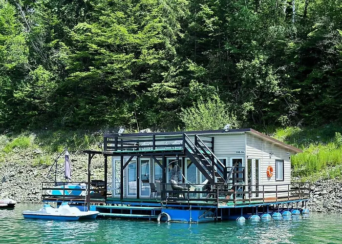 Liam Lake House